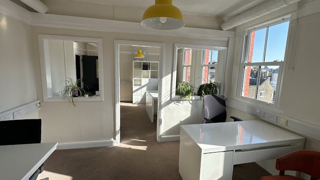 257-259  Pentonville Road, London, Offices To Let - 257-259 Pentonville Road, London N1 9NL - internal 3.jpg