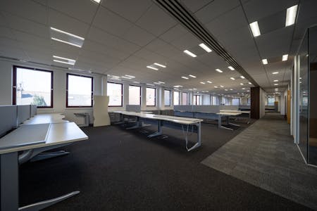 Regents Gate, Reading, Office For Sale - Regents Gate Reading 62.jpg