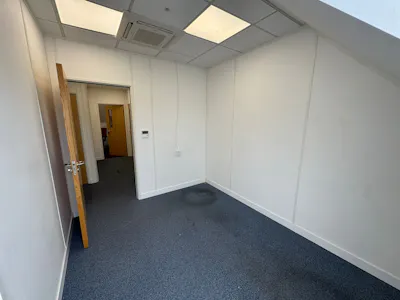 Suite 7 - Burgundy Court, Chelmsford, Office To Let - WhatsApp Image 2025-05-08 at 14.52.32_5b261470.jpg