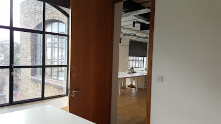 10A Lant Street, London, Office To Let - Meeting Room1.jpg