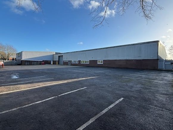 Unit D1 Grafton Way, West Ham Industrial Estate, Basingstoke, Industrial To Let - D1GPicture14 - 19 12 2025.jpg