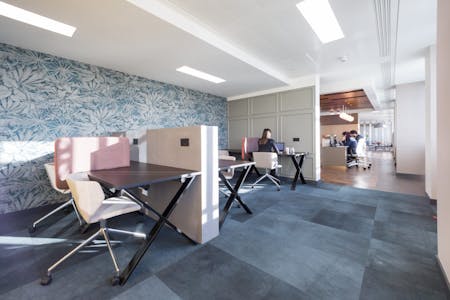 33 Cavendish Square, London, Office / Serviced Office To Let - 5 CavendishSquare.jpg