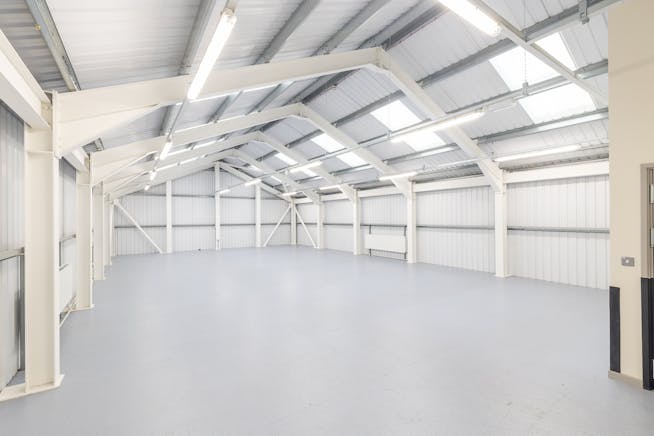 Unit 8 Aerodrome Road, Hendon, Industrial / Offices To Let - 583A4591-HDR.jpg