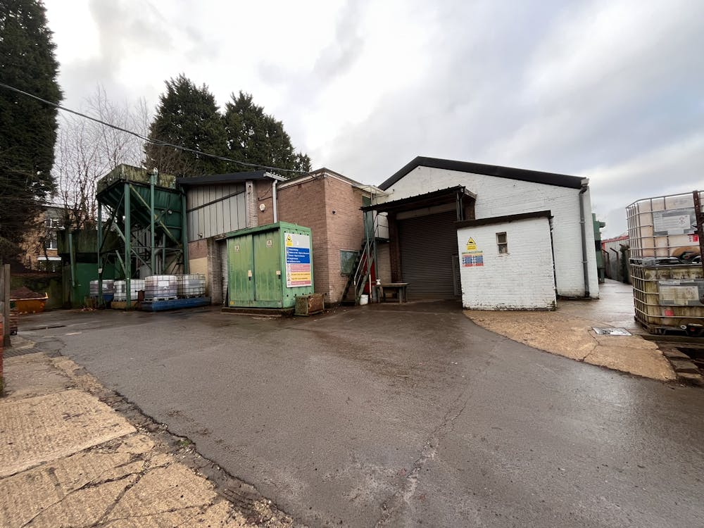 206-208 Bellingdon Road, Chesham, Development / Industrial / Warehouse For Sale - IMG_3088.JPEG