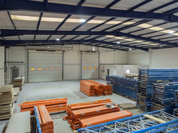 Unit 10b Lyon Way Industrial Estate, Greenford, Industrial / Warehouse To Let - 5.jpg