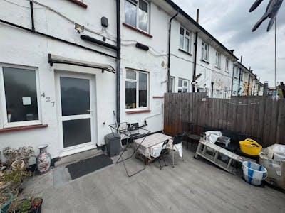 425 & 427, Honeypot Lane, Stanmore, Investment For Sale - 427 Honeypot Lane 49.jpg