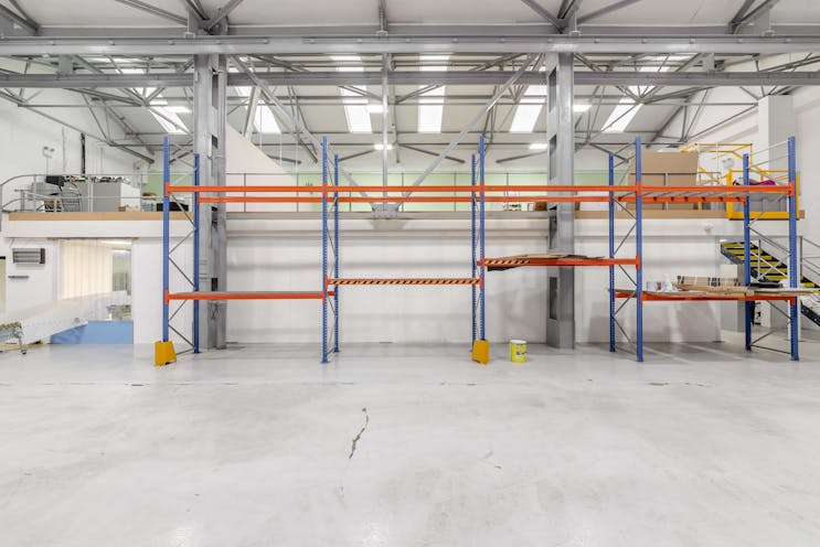 Unit 58 Robert Cort Industrial Estate, Reading, Industrial / Warehouse To Let - Unit 58
