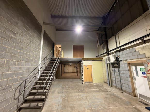 Unit B, Oaklea House, Limesquare Business Park, Peterborough, Offices / Industrial To Let - Warehouse  Mez.jpeg