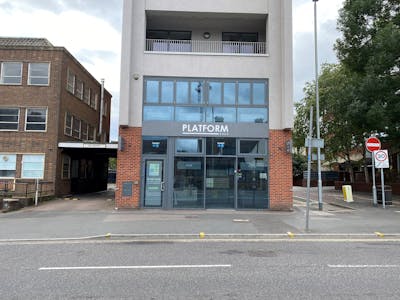 Unit 1-2 Junction Court, Watford, Retail For Sale - 12.jpg