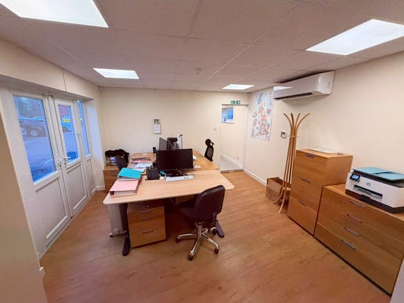 1 Walls Yard, Rochford, Office To Let - WhatsApp Image 2026-01-05 at 14.25.51 (4).jpeg