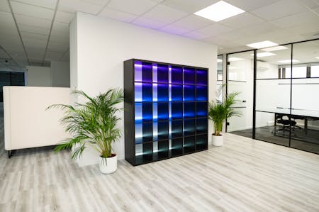 LUx Offices at Victory House, Chobham Street, Luton, Flex Office / Hot Desk / Managed Office / Office / Serviced Office / Virtual Office To Let - Image 6