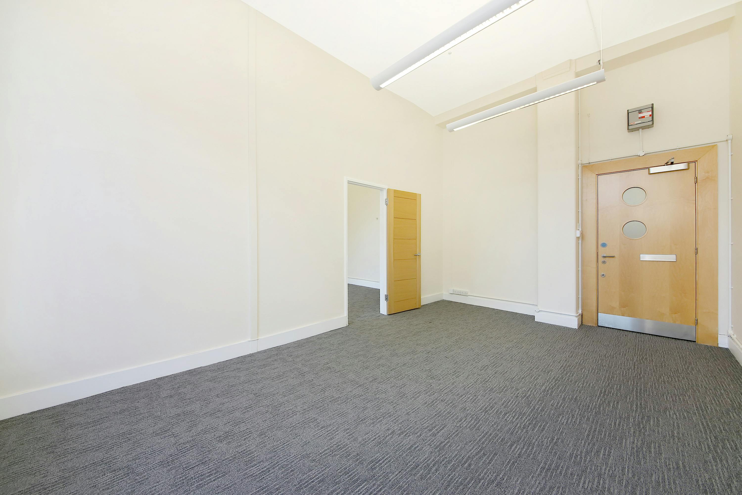 Room 218-219, 162-168 Regent Street, London, Office To Let - 00022335Main3.jpg