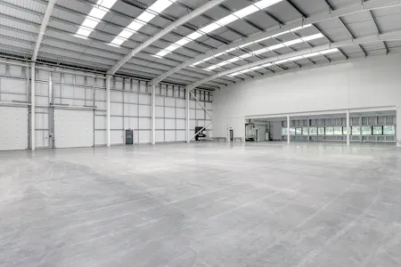 Bartley Junction, Bartley Wood Business Park, Hook, Industrial / Warehouse To Let - Unit 5 warehouse