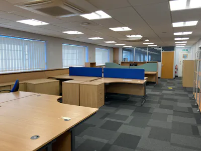 1st Floor, Watford, Office To Let - IMG_2633.jpg