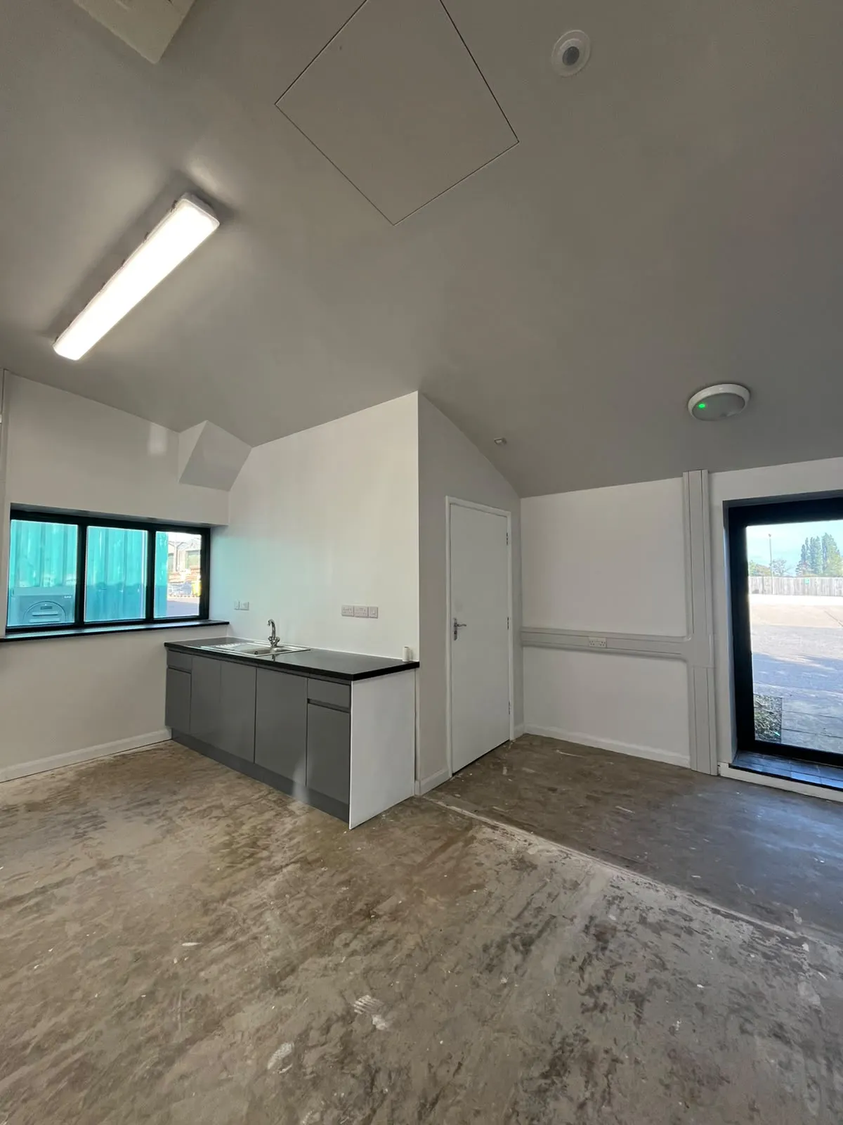 Unit 3, Gawcott Fields, Buckingham To Let - WhatsApp Image 2026-09-25 at 10.33.20.jpeg