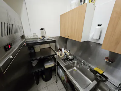 36 Back Piccadilly, Manchester, Hot Food Takeaway Lease Assignment - 20260715_151509.jpg