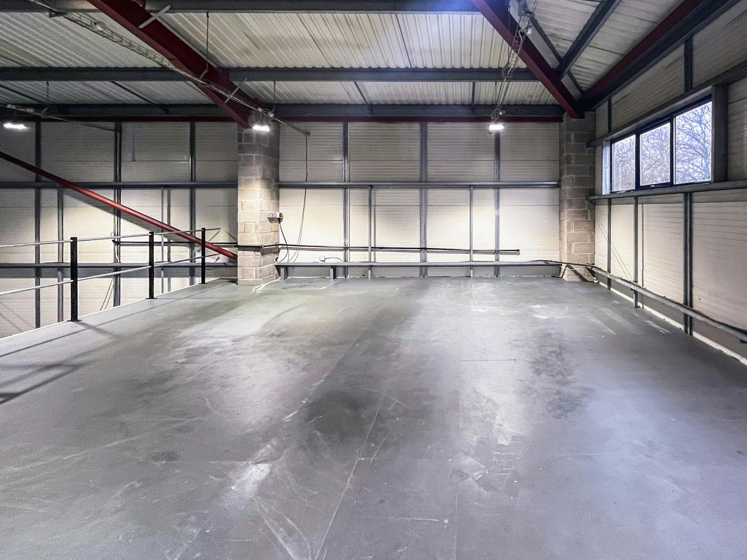 Retail/Shop in Wimborne - photo 4