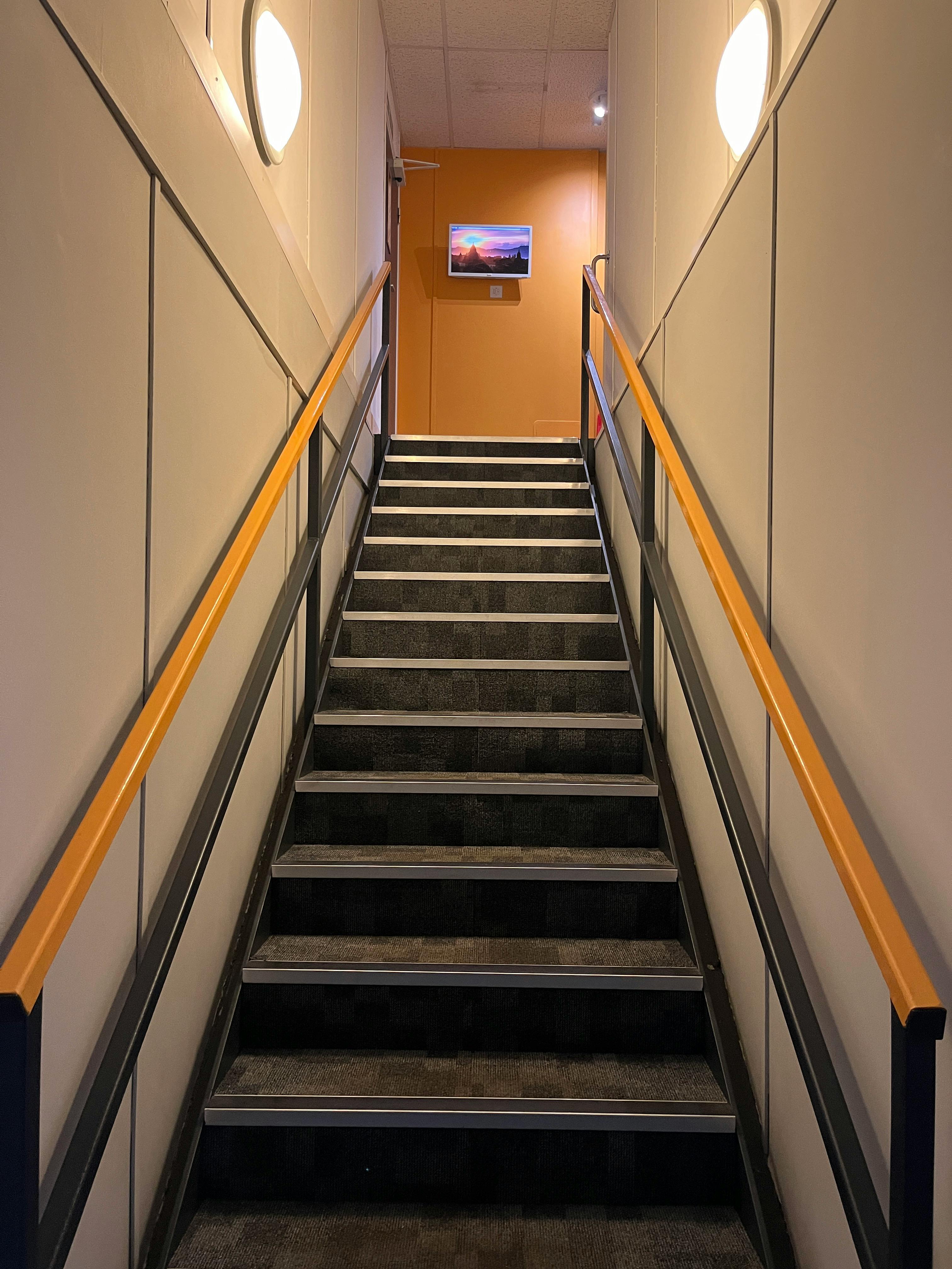 First Floor Offices, 2D Station Yard, Thame, Offices To Let - IMG_2828.JPG