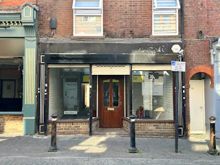 46 High Town Road, Luton, Retail To Let - IMG_9855.JPG