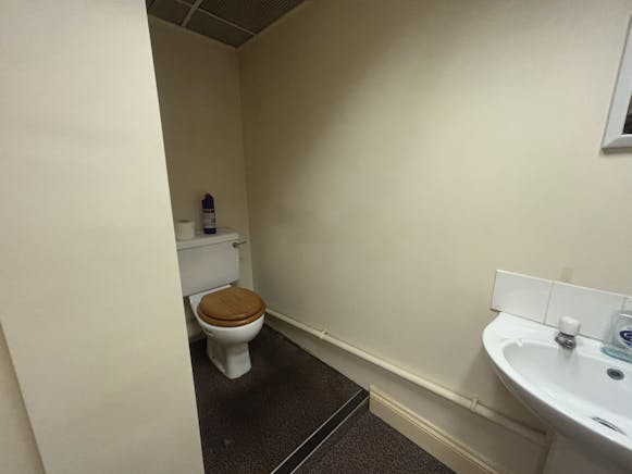 57B New Kings Road, London, Office To Let - IMG_4495.jpeg