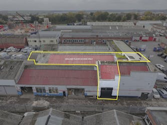 Unit 1, Braintree House, Ruislip, Industrial / Warehouse To Let - 1  Outlined.jpg - More details and enquiries about this property