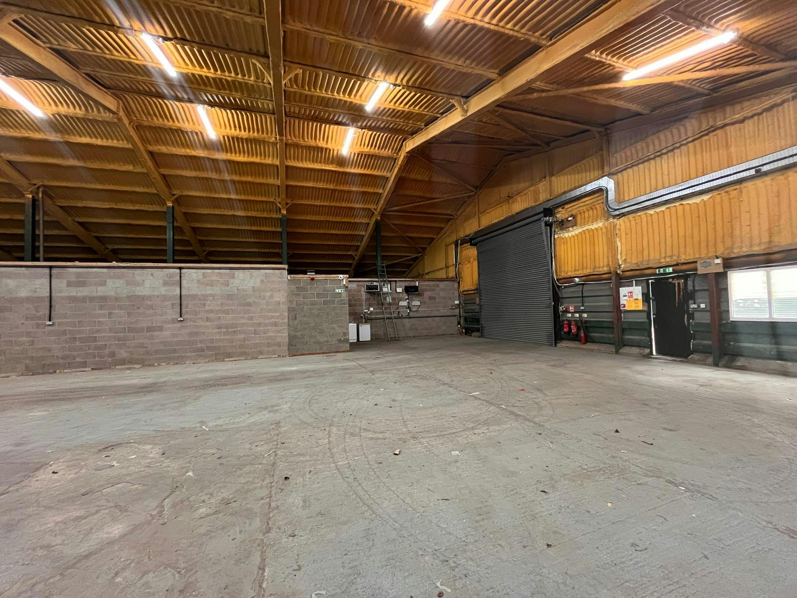 Unit 6A & 9 Gawcott Fields, Buckingham, Industrial To Let - WhatsApp Image 2025-09-18 at 16.16.35_85081531.jpg