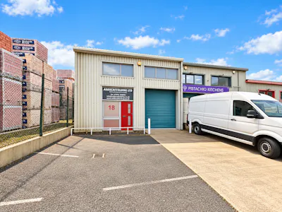 Unit 18 Brookside, Southend-on-Sea, Industrial To Let - Front