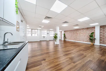 8 Baltic Street East, London, Office To Let - 1483278 (2).jpg