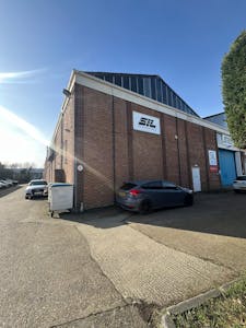 New Ford Business Centre, New Ford Road, Waltham Cross, Industrial / Industrial / Storage / Industrial / Warehouse For Sale - IMG_6785.JPEG