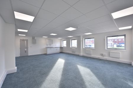 Unit 14, Guinness Road Trading Estate, Trafford Park, Manchester, Industrial/Logistics To Let - NIK_5311.JPG