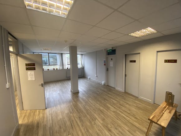 Blenheim Reach, Sheffield, Offices To Let - tempImage1uYjYN.jpg