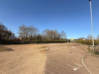 Hand Car Wash Site, Northampton, Land To Let - IMG-20260319-WA0010.jpg