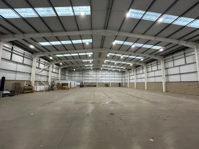 8 St Leger Drive, Newmarket, Industrial/Logistics To Let - IMG_4040.JPG