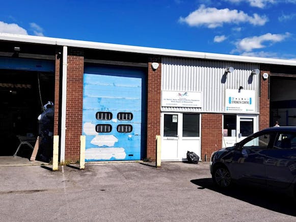 Unit E5 Grafton Way, West Ham Industrial Estate, Basingstoke, Industrial To Let - 20230425_115030.jpg