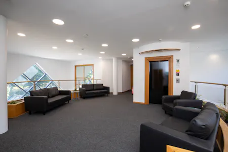 Alexandra Gate Business Centre, Cardiff, Serviced Office To Let - First Floor Reception.jpg