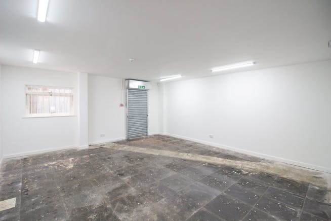 Unit 10b Lyon Way Industrial Estate, Greenford, Industrial / Warehouse To Let - 7.jpg