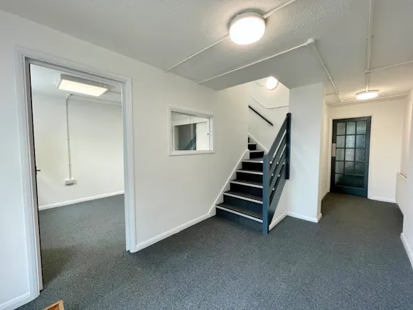 Unit 7, Leighton Buzzard, Industrial To Let - F09FAAC3-9C35-488F-8EE4-9A067E03A349_1_105_c.jpeg