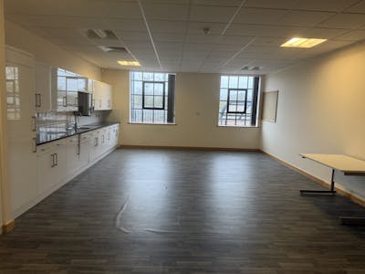 Unex House, Suite B, Peterborough, Office Lease Assignment - Kitchen