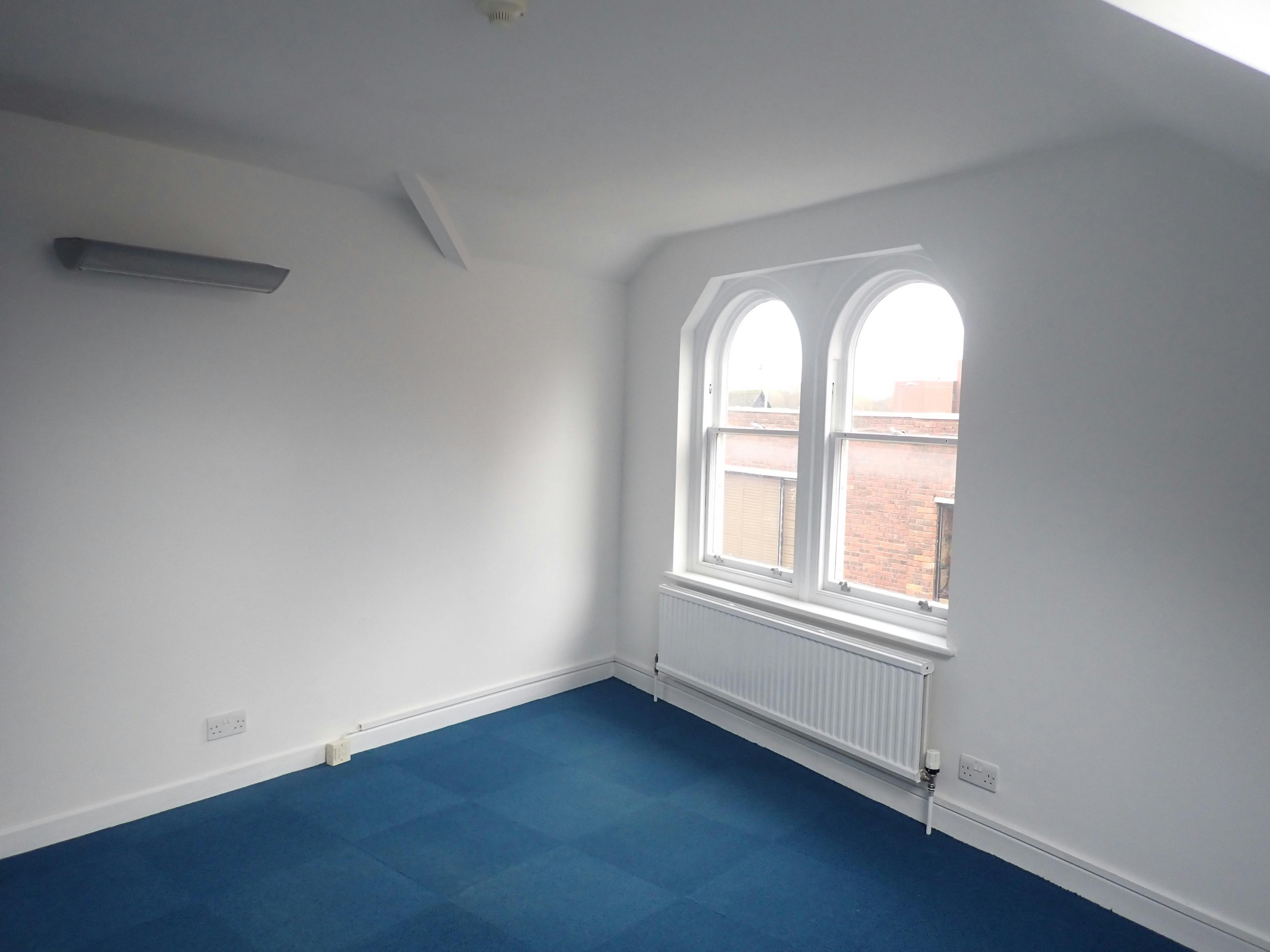 Suite 3, Bishop's Stortford, Offices To Let - P1260040.JPG