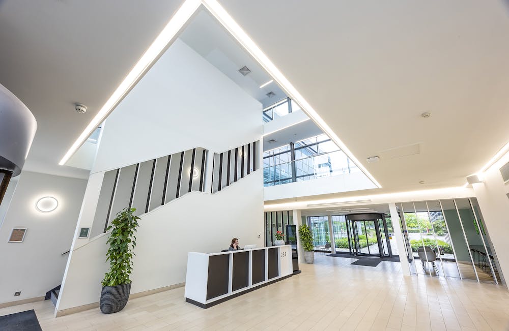 250 South Oak Way, Green Park, Reading, Office To Let - 250 South Oak Way