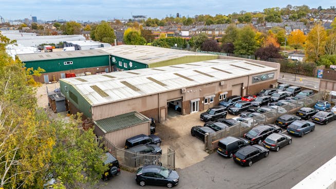 3 Dylan Road, Herne Hill, London To Let - 4.jpg