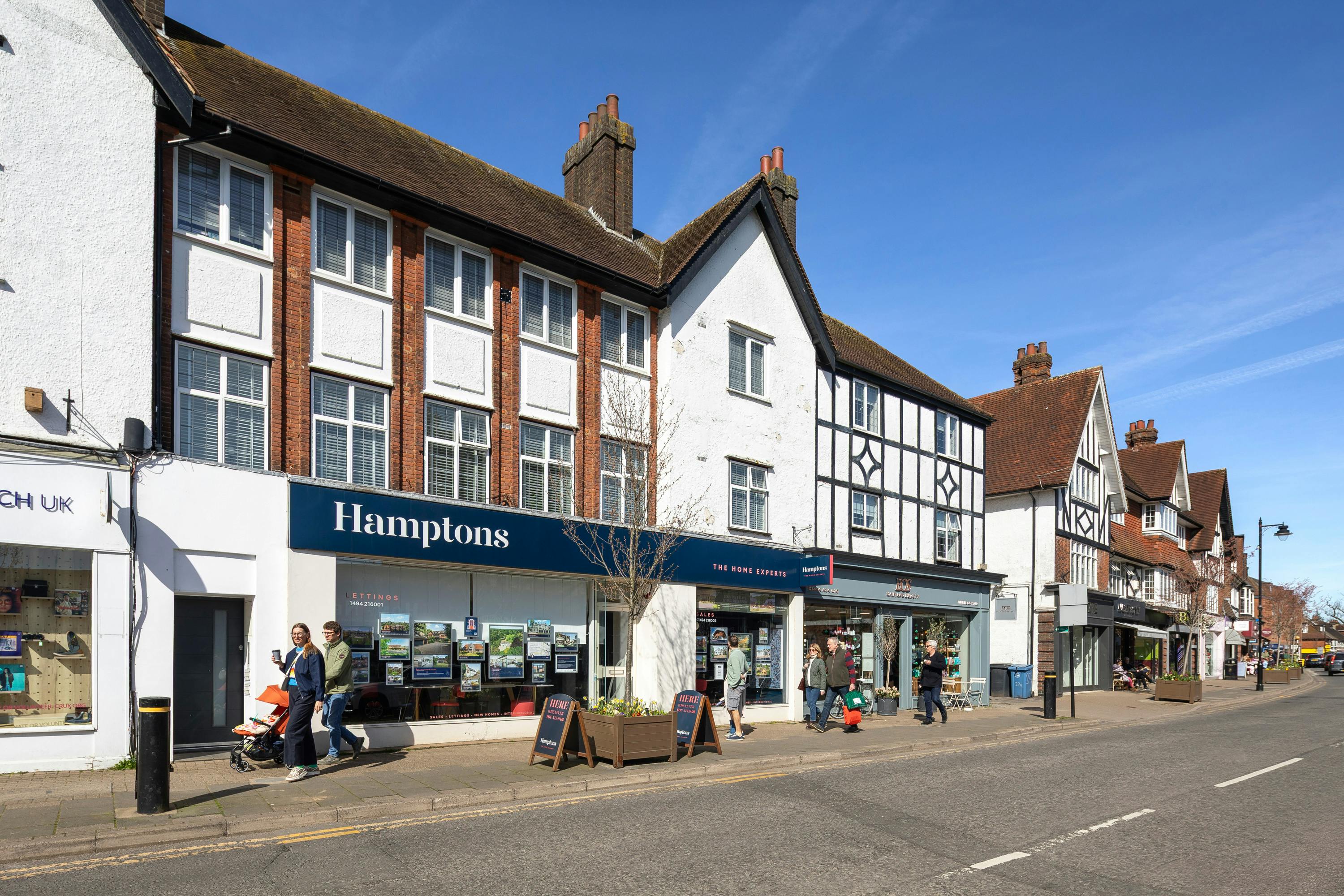 1/3 Sycamore Road, Amersham, Offices / Retail For Sale - 24-Amersham.jpg