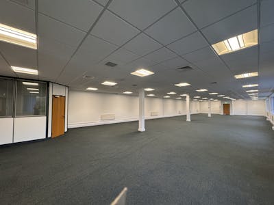 Parkway 92, Woodbury Lane, Worcester, Industrial / Warehouse To Let - IMG_1462.JPG