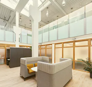 Canal Side Studios, London, Office To Let - Internal.PNG
