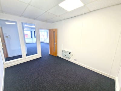 Marple House, Stockport, Office To Let - 20240429_134549.jpg