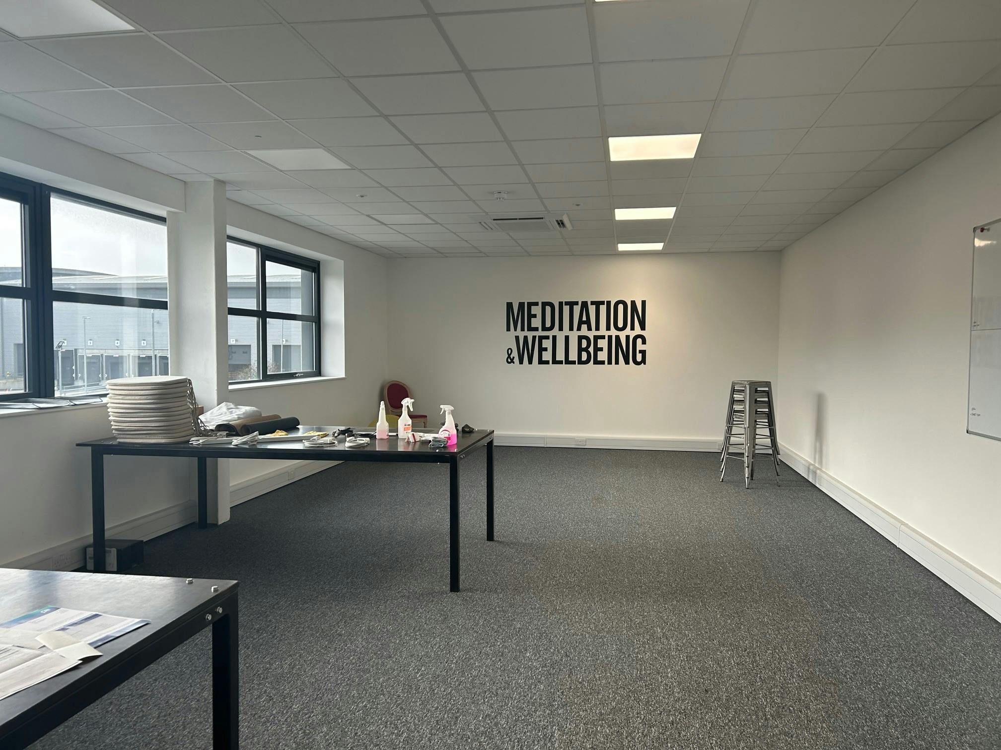 3 Ellesfield Trade Centre, Bracknell, Industrial To Let - 6.jpg