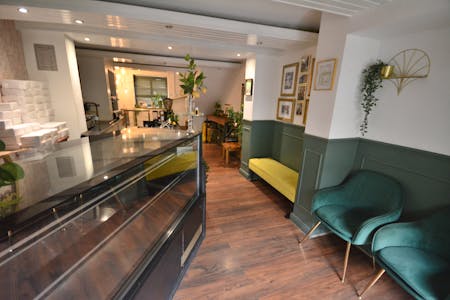 12 Market Place, Bury, Restaurant / Cafe / Retail / High Street Retail To Let - Ground Floor