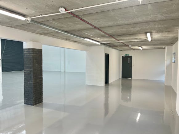 Unit 8 Airlinks Industrial Estate, Heston, Heathrow To Let - Warehouse 7.jpg