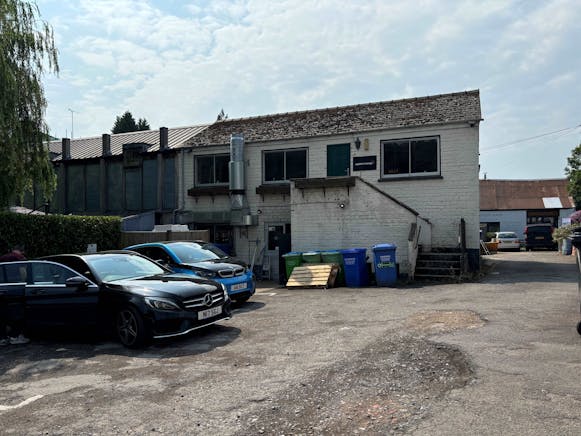 First floor offices, 3 Fountain Street, Stroud, Office To Let - Ext rear.jpg