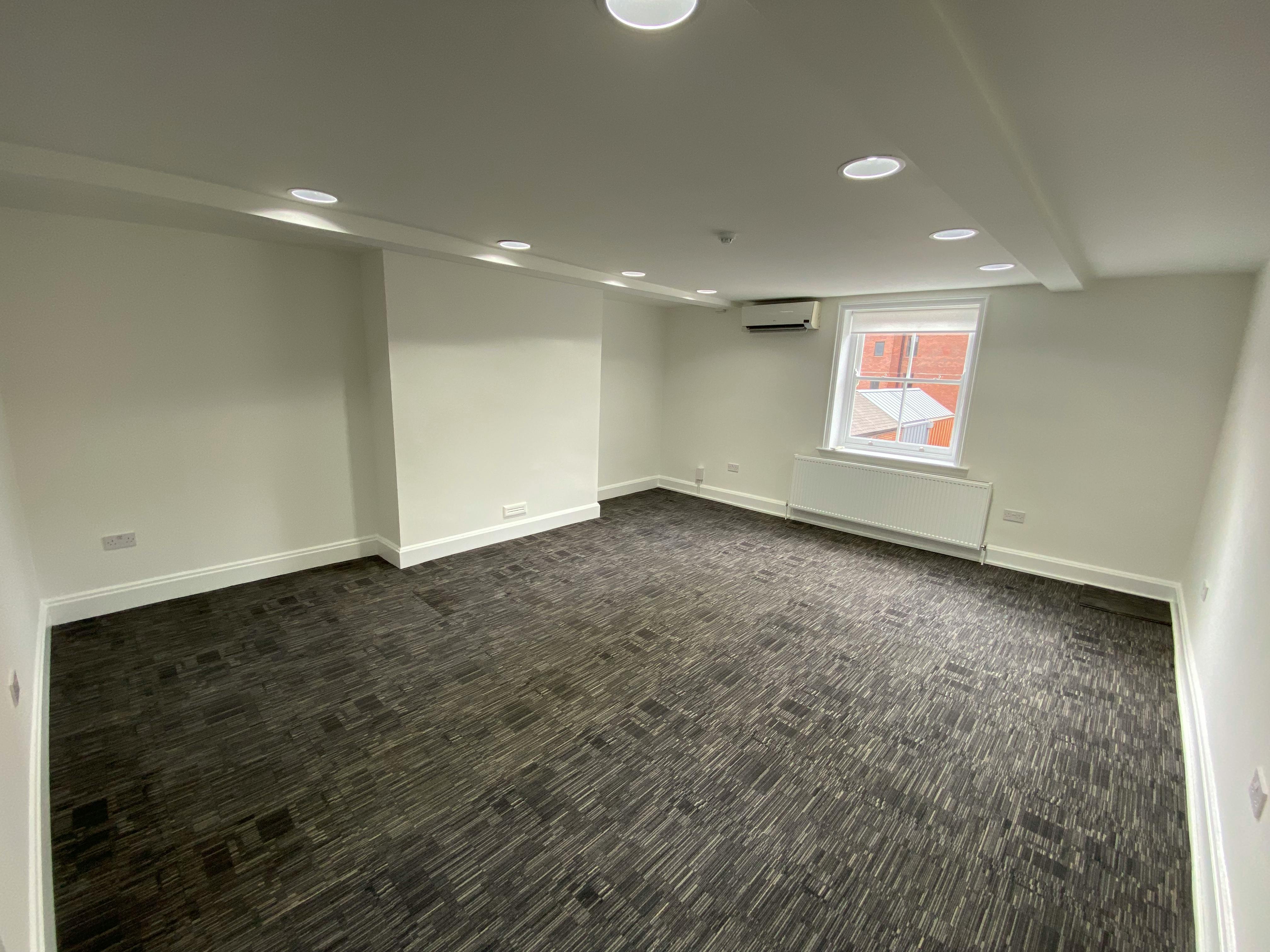 29 Park Square West, Leeds, West Yorkshire, LS1 2PQ